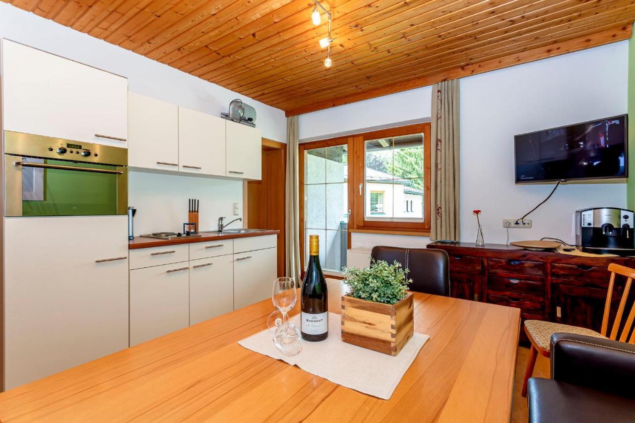 Appartements Dreimaederlhaus มาริอาอาล์ม อัม ชไตเนอร์เนินเมียร์ ภายนอก รูปภาพ