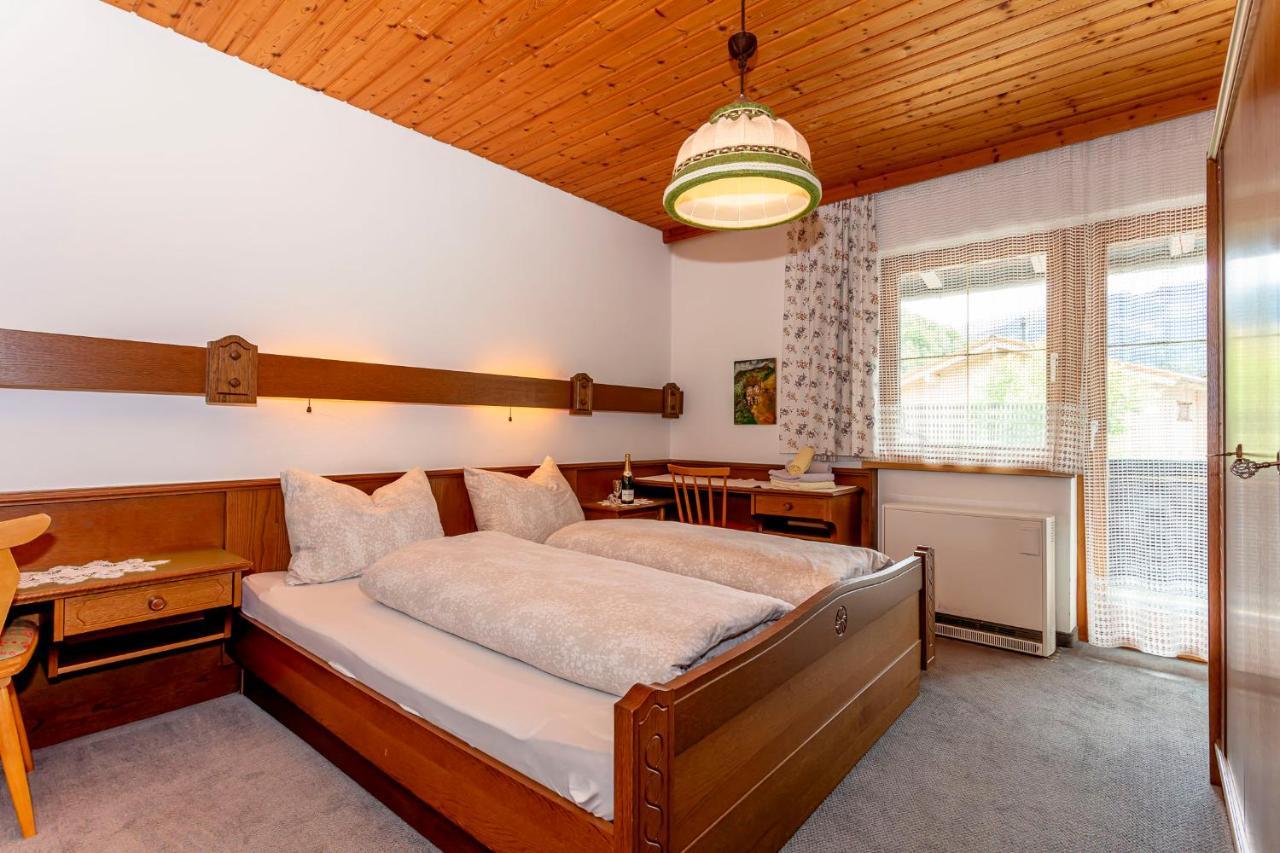 Appartements Dreimaederlhaus มาริอาอาล์ม อัม ชไตเนอร์เนินเมียร์ ภายนอก รูปภาพ